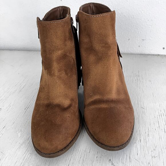 Indigo Rd Cabaret fringe bootie stacked heel size 7.5 - Picture 4 of 14